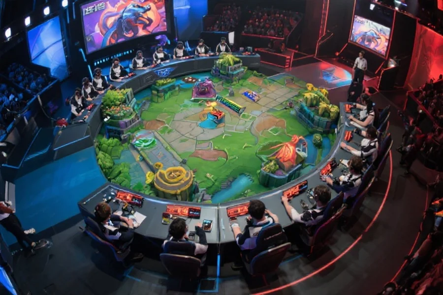 视野争夺团战定格